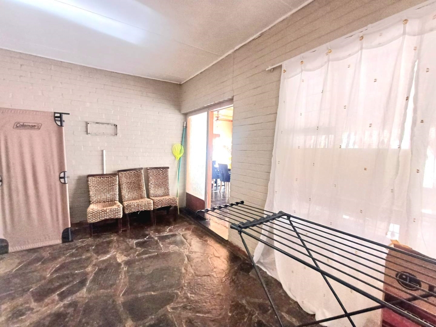 4 Bedroom Property for Sale in Uitsig Free State